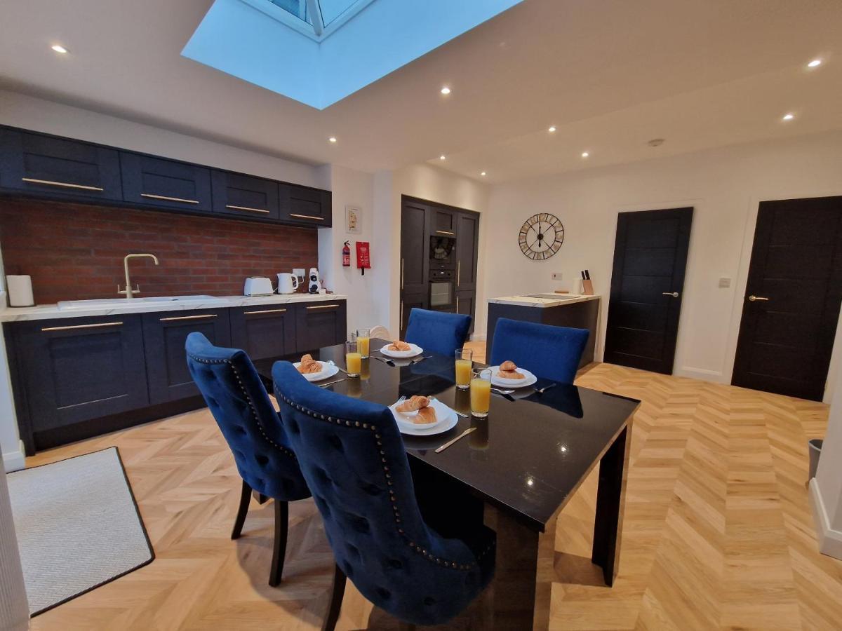 3 Bedroom Stylish Home Merthyr Merthyr Tydfil Extérieur photo