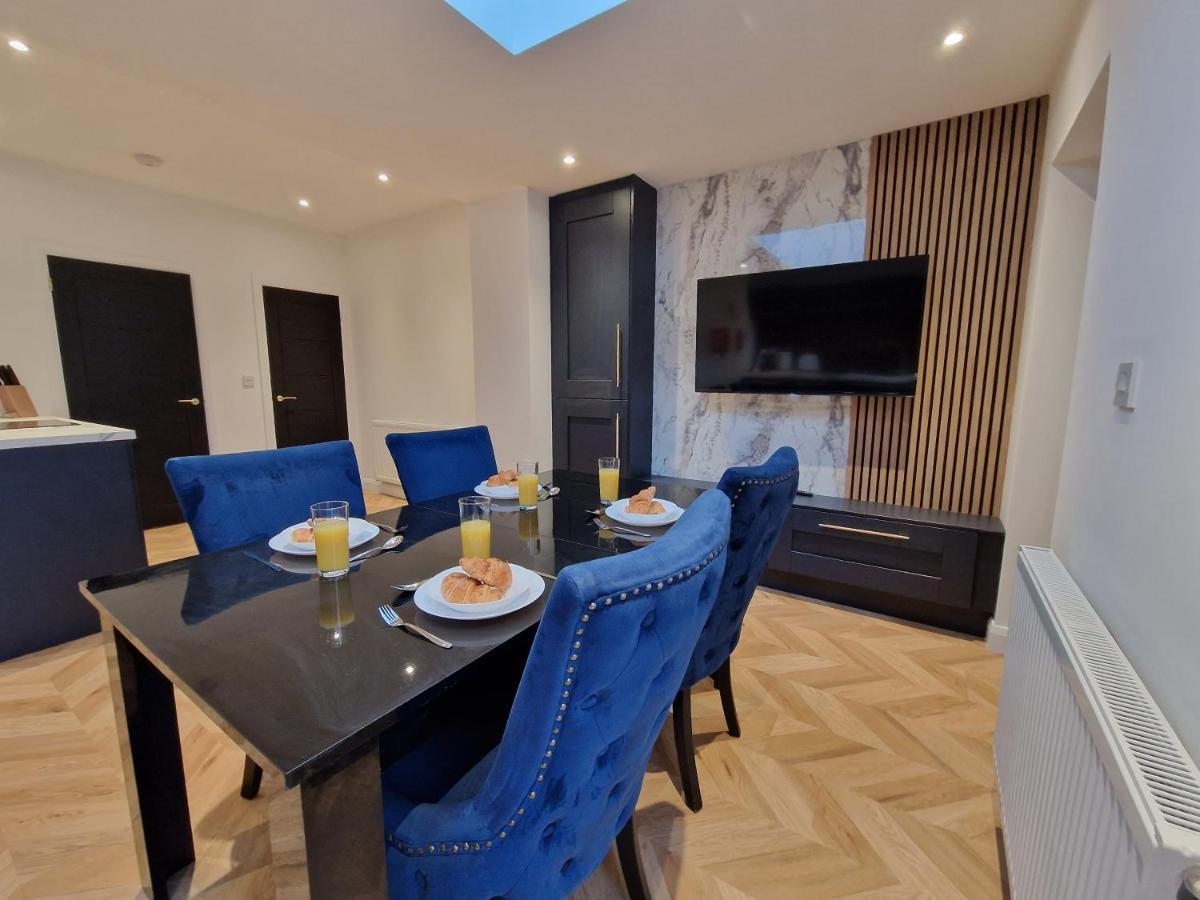 3 Bedroom Stylish Home Merthyr Merthyr Tydfil Extérieur photo