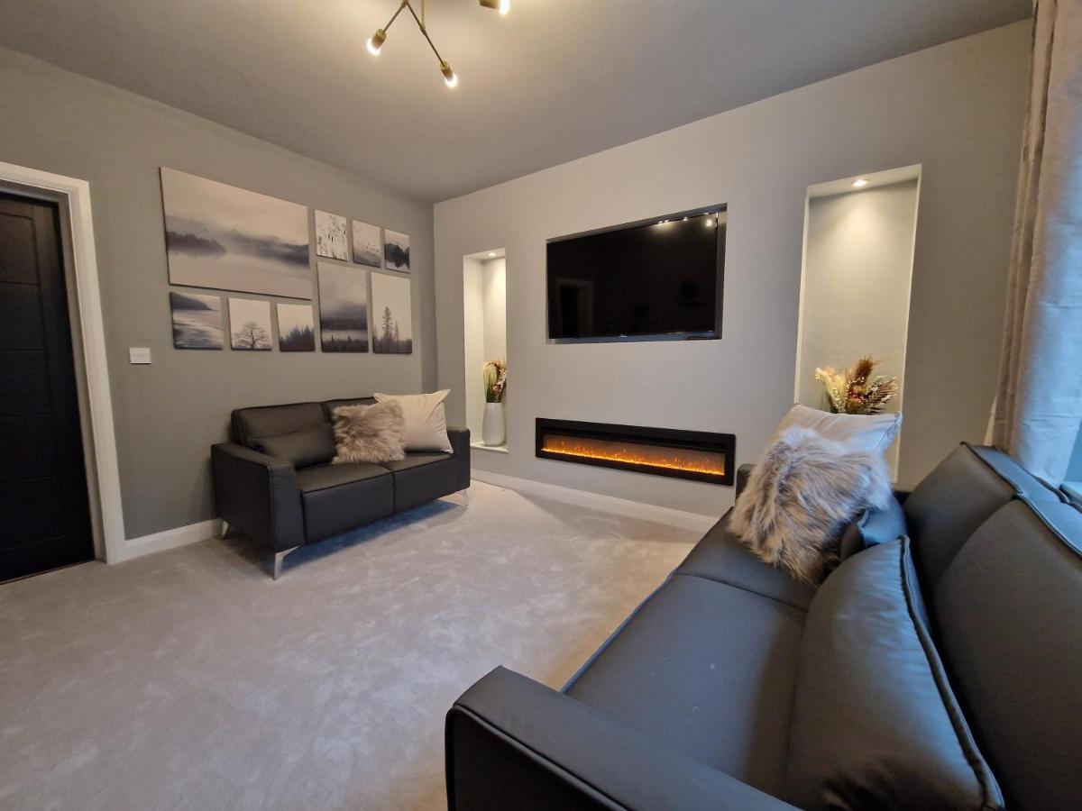 3 Bedroom Stylish Home Merthyr Merthyr Tydfil Extérieur photo